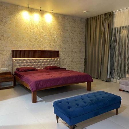 Hotel Royal Nest Premium Mundhva Zewnętrze zdjęcie