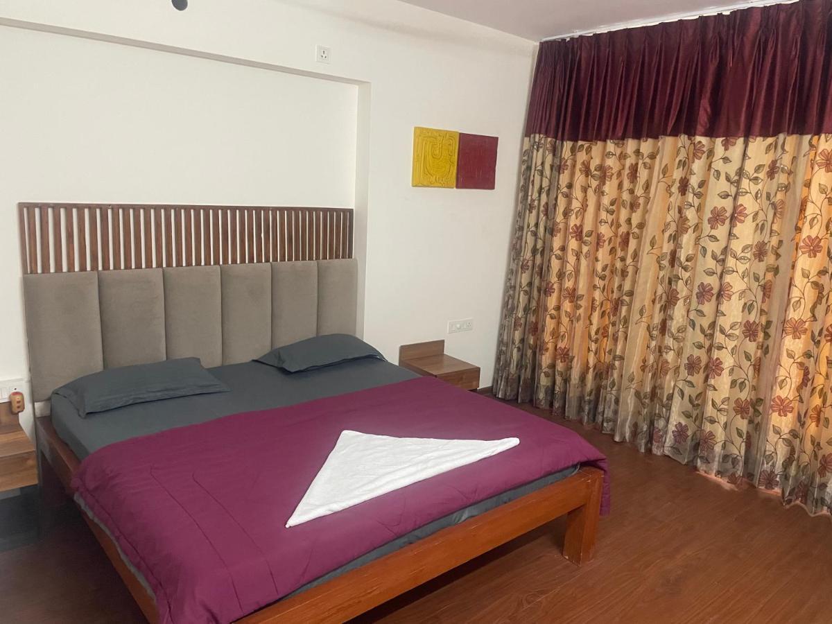 Hotel Royal Nest Premium Mundhva Zewnętrze zdjęcie