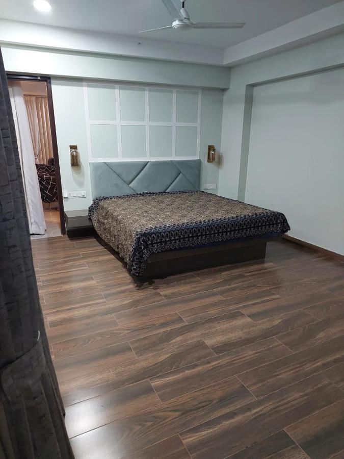 Hotel Royal Nest Premium Mundhva Zewnętrze zdjęcie