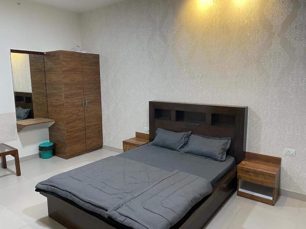 Hotel Royal Nest Premium Mundhva Zewnętrze zdjęcie